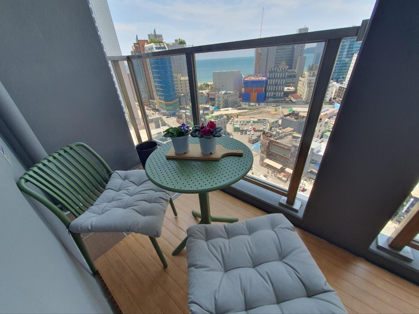 Haeundae Ocean Family Apartment Busan Exterior foto