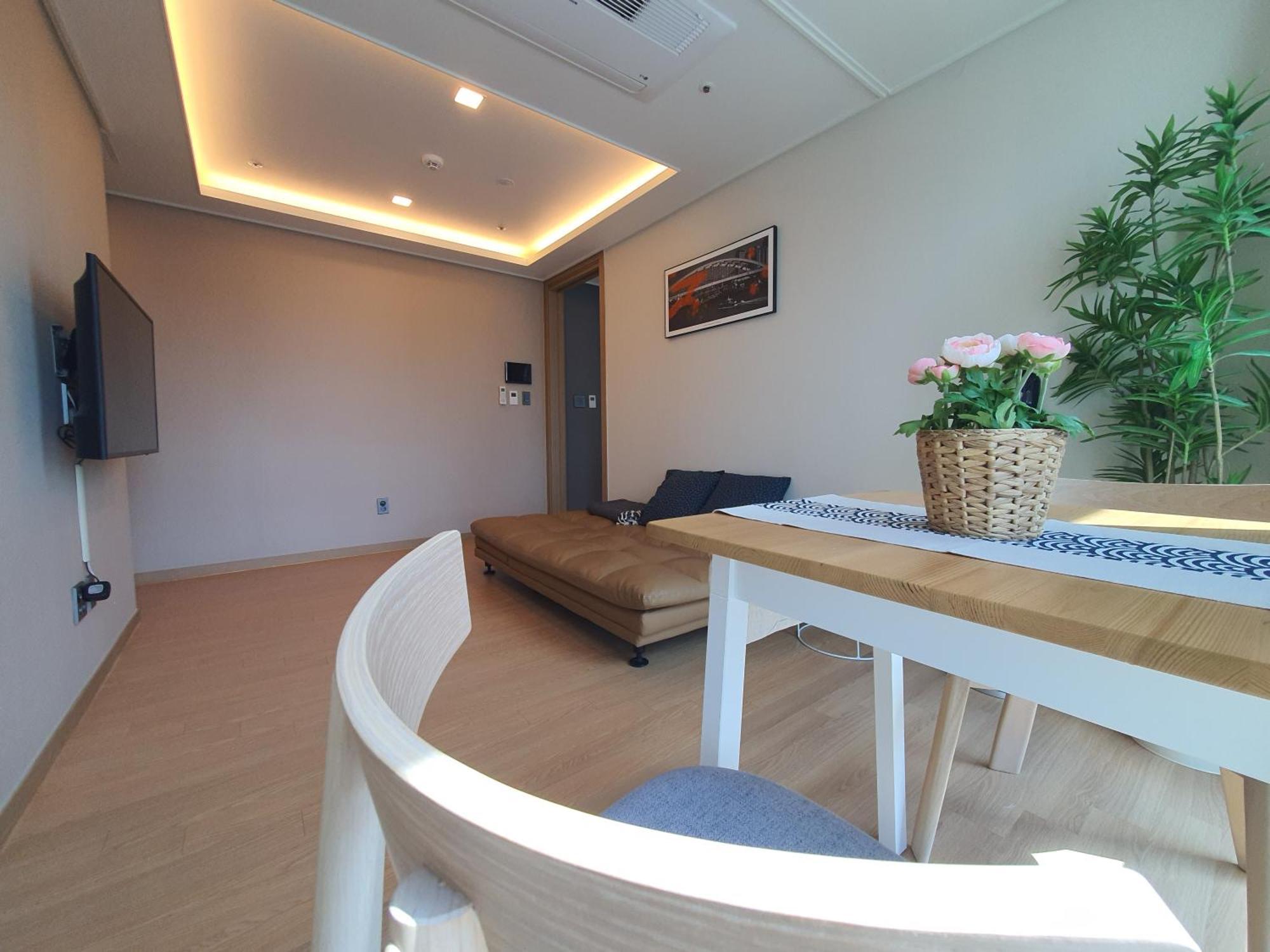 Haeundae Ocean Family Apartment Busan Exterior foto