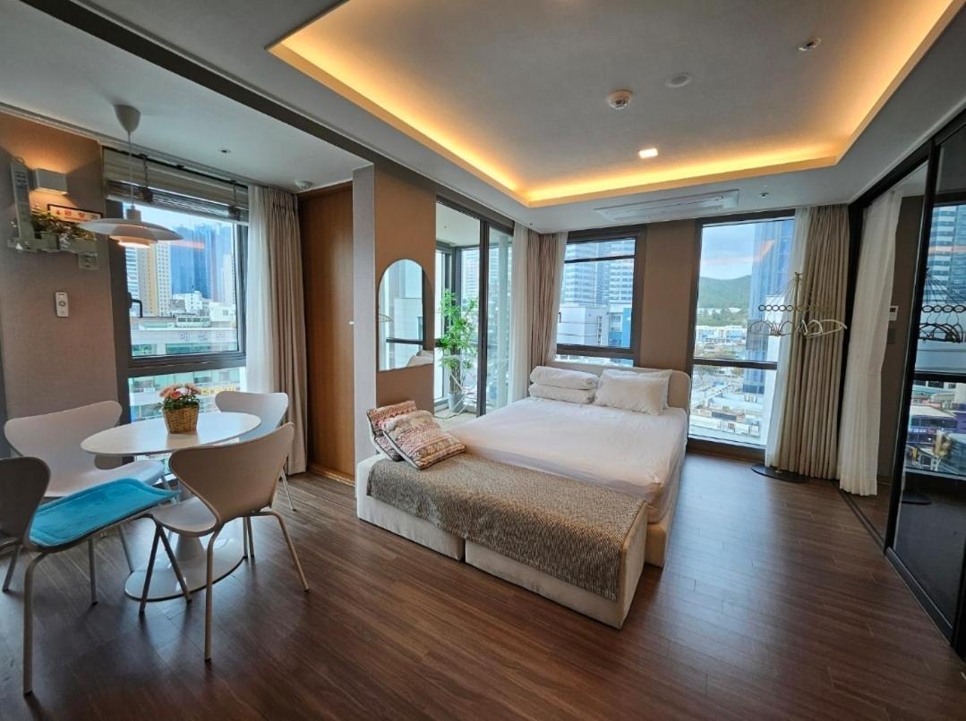 Haeundae Ocean Family Apartment Busan Exterior foto